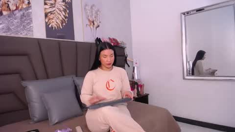      online show from 05-17-26, 11:17