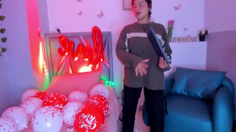 Sofa online show from 02-14-26, 12:02