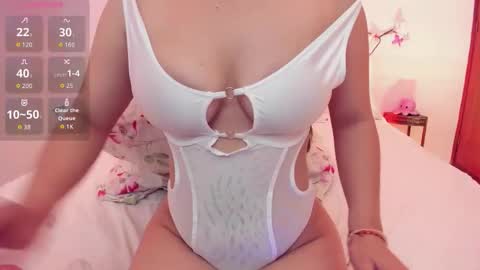 Sofia walke online show from 11-27-25, 11:51