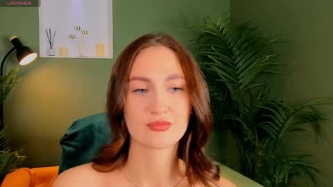 Snapshot of sofiaa_blake chatting on 03-27-26, 07:25 Sofia online show from 03-27-26, 07:25