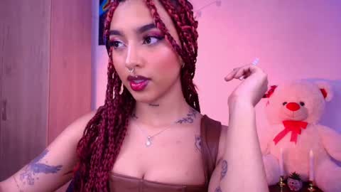 Snapshot of sofiaafoxx chatting on 02-12-25, 04:54 Sofia online show from 02-12-25, 04:54