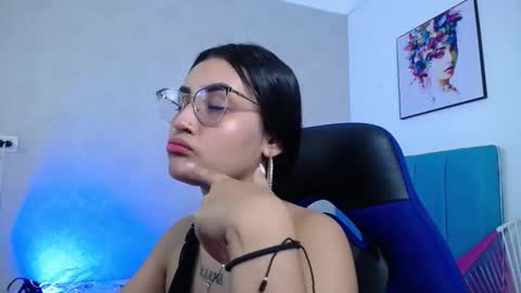 Sofia online show from 11-20-25, 03:12