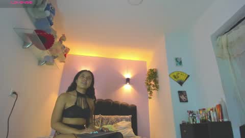 Sofia online show from 06-24-26, 04:44