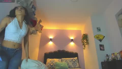 Sofia online show from 06-29-26, 05:03