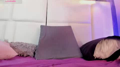 Sofia online show from 07-20-26, 10:39