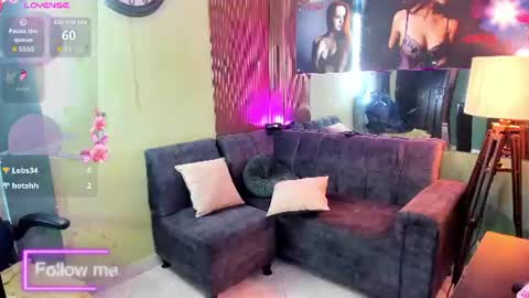 Snapshot of sofiadavis_23 chatting on 07-17-26, 03:07 SOFIA online show from 07-17-26, 03:07