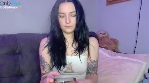 Snapshot of sofiafaerie chatting on 12-01-24, 05:57 sofiafaerie online show from 12-01-24, 05:57