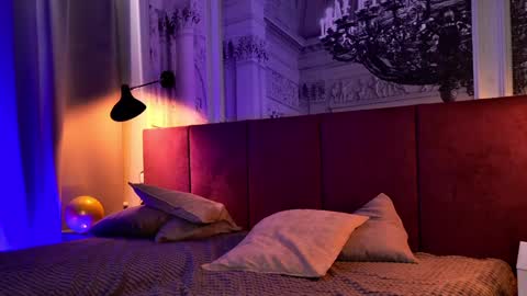 Sofia online show from 02-05-25, 06:37