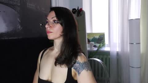 Sofia online show from 09-12-25, 08:14