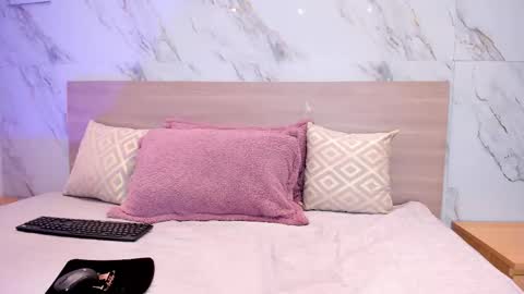 SOFI  online show from 12-01-25, 07:19