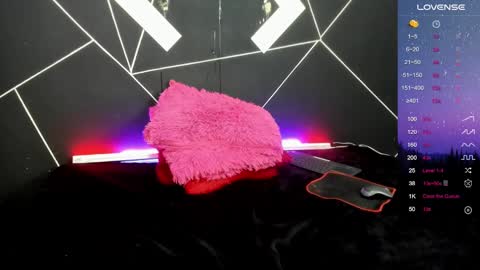 sofia online show from 01-19-25, 02:57