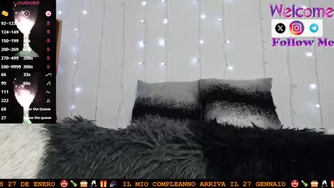 Snapshot of sofiamadisson chatting on 01-10-25, 07:21 Sofia Madisson online show from 01-10-25, 07:21