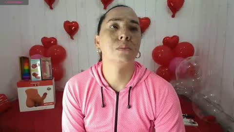 Snapshot of sofiamadisson chatting on 02-17-25, 01:10 Sofia Madisson online show from 02-17-25, 01:10