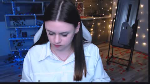 sofiarayan online show from 04-02-26, 03:42