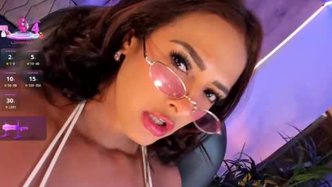 Sofia Reyes online show from 03-06-25, 05:43