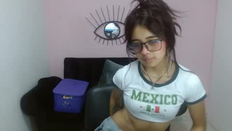 Snapshot of sofiasexygirl69 chatting on 06-22-26, 12:13 sofiasexygirl69 online show from 06-22-26, 12:13
