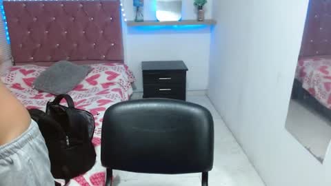 Snapshot of sofiasexygirl69 chatting on 07-03-26, 12:44 sofiasexygirl69 online show from 07-03-26, 12:44