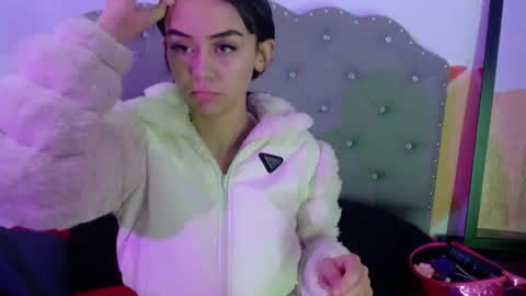 Snapshot of sofiaspring chatting on 07-25-26, 02:03 Sofia online show from 07-25-26, 02:03