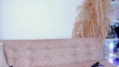   online show from 02-09-25, 01:56