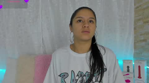 Danna Sofia online show from 02-26-25, 01:11