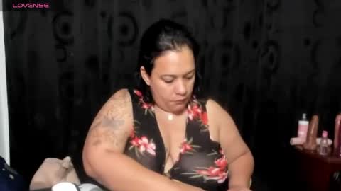Snapshot of sofie_storm chatting on 04-29-26, 11:03 Vicky online show from 04-29-26, 11:03