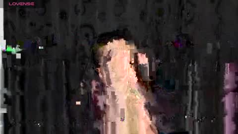 Snapshot of sofie_storm chatting on 05-13-26, 11:29 Vicky online show from 05-13-26, 11:29