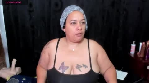 Snapshot of sofie_storm chatting on 06-06-26, 11:59 Vicky online show from 06-06-26, 11:59