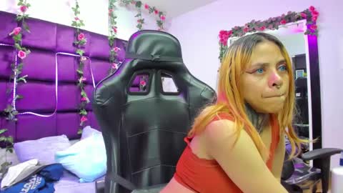 Snapshot of sofii_anal_ chatting on 09-21-25, 02:02 sofii_anal_ online show from 09-21-25, 02:02