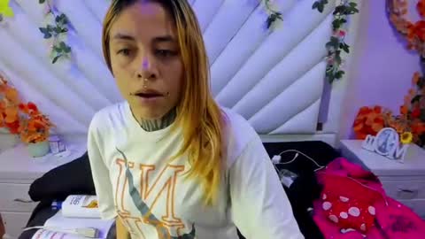 Snapshot of sofii_anal_ chatting on 09-23-25, 02:36 sofii_anal_ online show from 09-23-25, 02:36