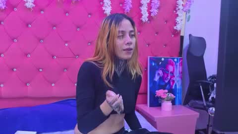 Snapshot of sofii_anal_ chatting on 09-28-25, 02:06 sofii_anal_ online show from 09-28-25, 02:06