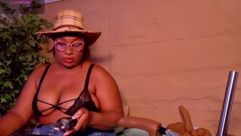 KELLY-HILL online show from 05-20-26, 10:21