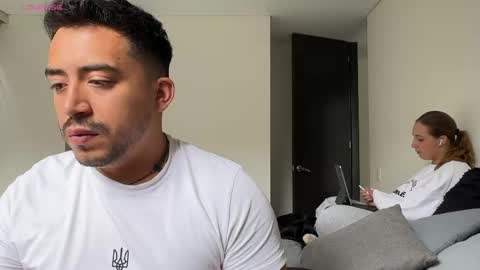 sofii_n_diego online show from 06-01-26, 06:09