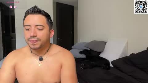 sofii_n_diego online show from 06-11-26, 06:39