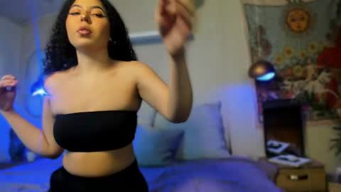 sofii_wild online show from 07-21-26, 12:40
