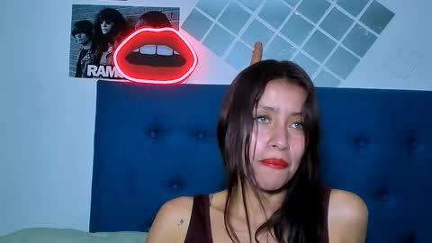 sofiia_tay online show from 09-17-25, 03:14