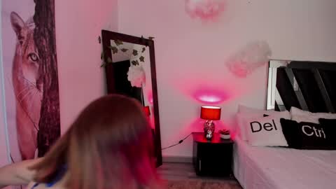 Sofi agudelo online show from 12-21-24, 04:19