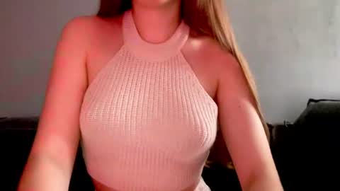 Sofi online show from 06-14-26, 01:02