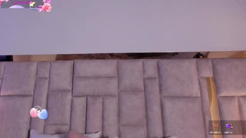 Sofia online show from 09-15-25, 08:03