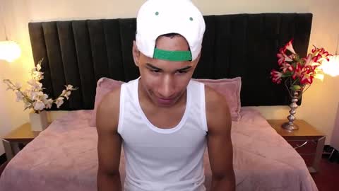 Cam and Amy online show from 10-25-25, 08:14