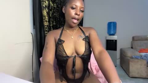 soft_nicole online show from 04-13-26, 06:57