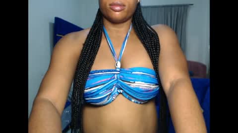 Linda online show from 04-12-26, 12:21