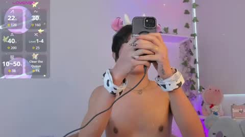 Snapshot of soft_thiago chatting on 07-19-26, 11:36 Thiago online show from 07-19-26, 11:36