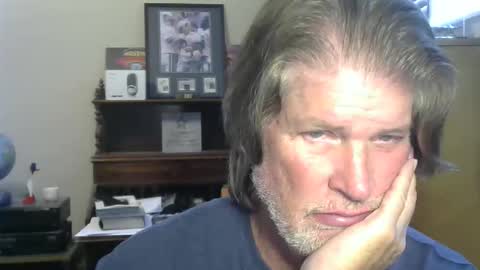 Brett online show from 05-06-26, 02:55