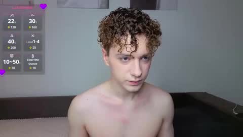 Snapshot of softcrave_ chatting on 03-15-26, 09:10 Angel online show from 03-15-26, 09:10