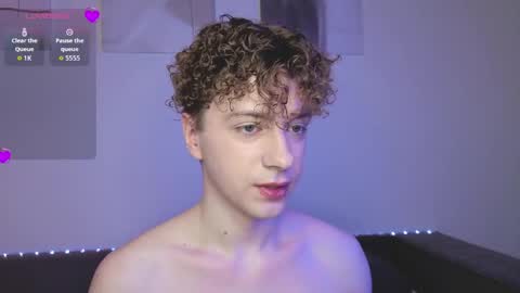 Snapshot of softcrave_ chatting on 04-01-26, 05:21 Angel online show from 04-01-26, 05:21