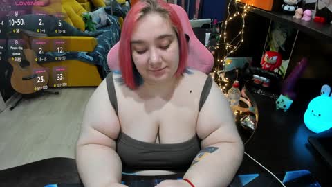 Sofie online show from 02-08-25, 02:36