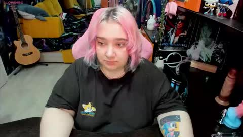 Sofie online show from 09-20-25, 02:12