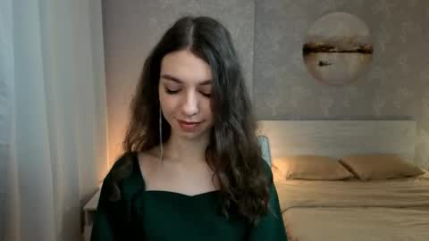 Snapshot of softwine chatting on 10-18-25, 08:26 Kelly online show from 10-18-25, 08:26