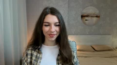 Snapshot of softwine chatting on 10-25-25, 12:13 Kelly online show from 10-25-25, 12:13