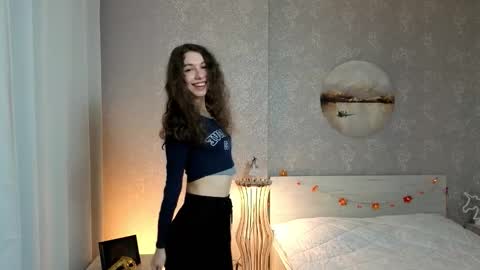 Snapshot of softwine chatting on 11-10-25, 03:00 Kelly online show from 11-10-25, 03:00